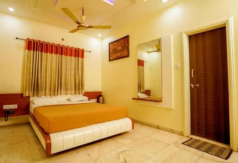 اتاق استاندارد با تخت بزرگ, Bhakti, Rajkot