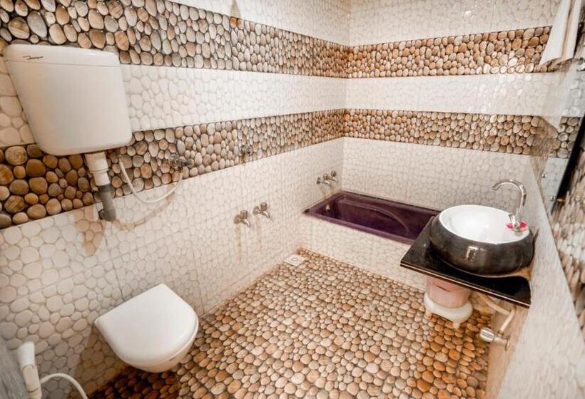 Habitació Estàndard Llit King, Bhakti, Rajkot