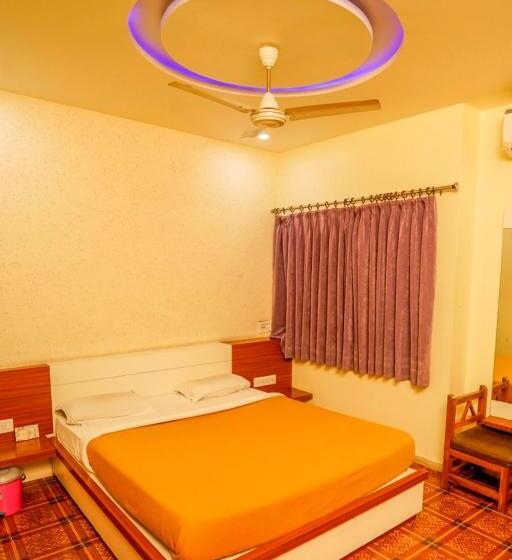 Quarto deluxe, Bhakti, Rajkot
