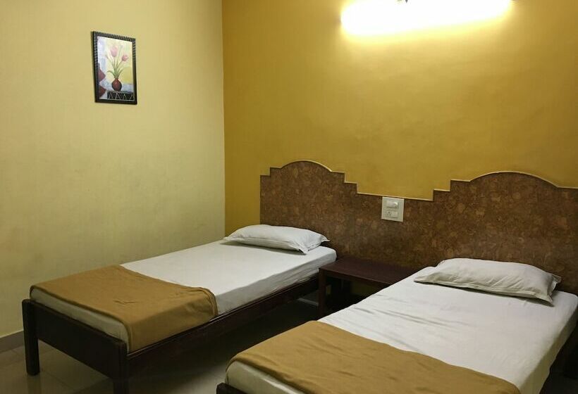 اتاق لوکس, Bhavani Lodge