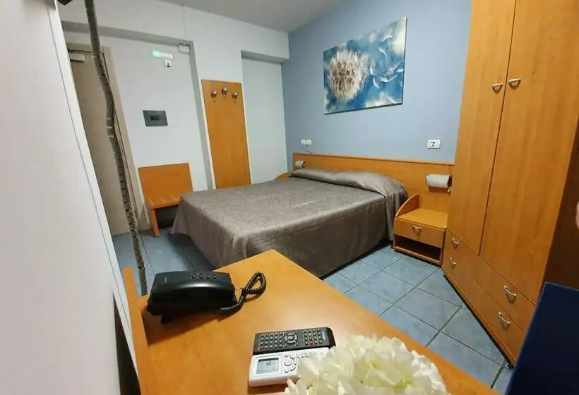 Economy-huone, Casale Dei Greci