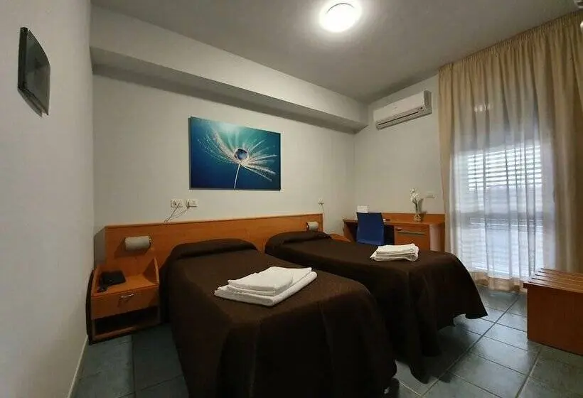 Economy-huone, Casale Dei Greci