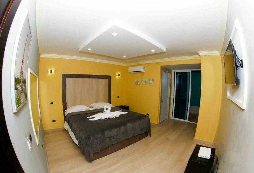 デラックスルーム, Friohot Boca Chica