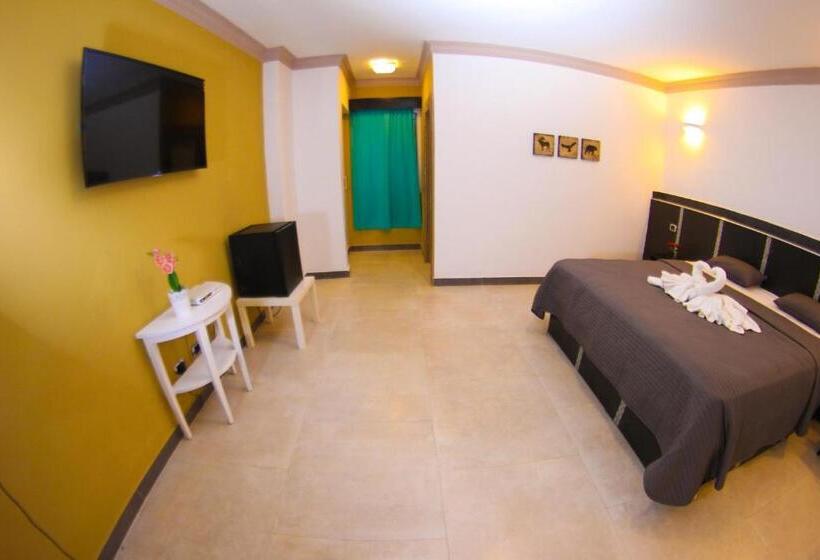 デラックスルーム, Friohot Boca Chica