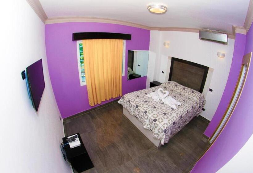 スタンダード４人部屋, Friohot Boca Chica