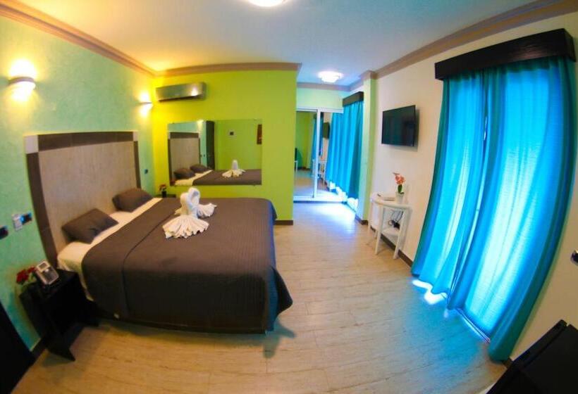 テラス付きスタンダードルーム, Friohot Boca Chica