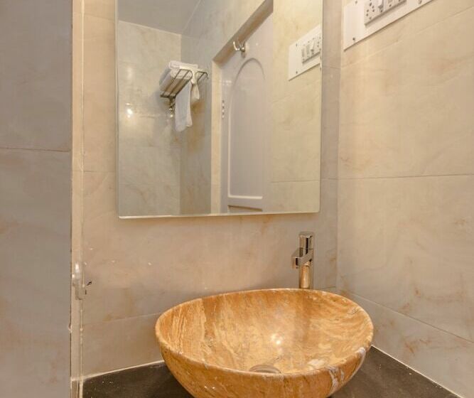 غرفة قياسية, Mogul Palace Near Masjid Bunder Mumbai