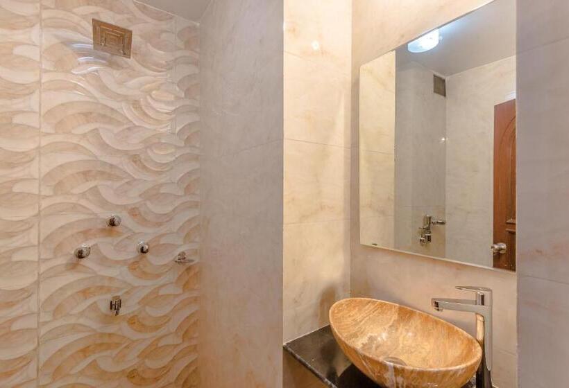 غرفة قياسية, Mogul Palace Near Masjid Bunder Mumbai