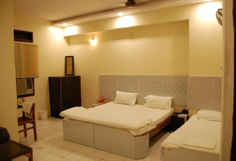 行政房间, New Sunder