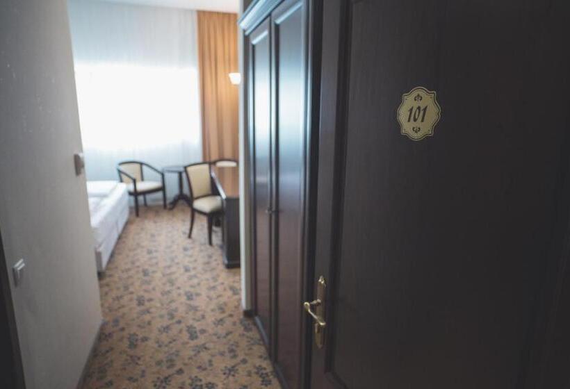 Номер Deluxe, Rediu Hotel & Restaurant