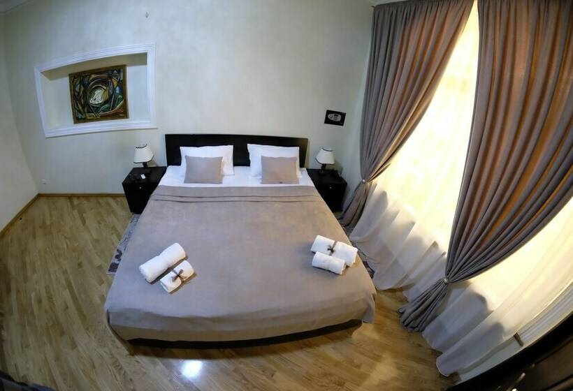 اتاق استاندارد با چشمانداز باغ, S&l Boutique