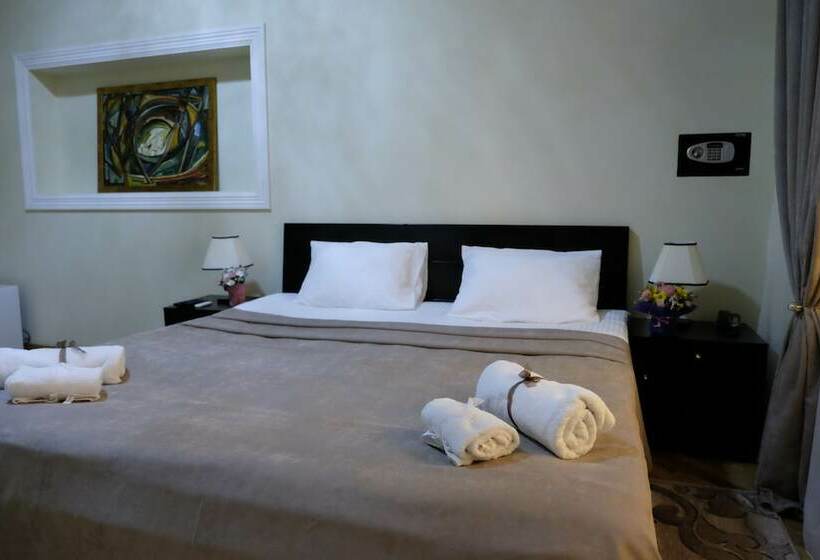 اتاق استاندارد با چشمانداز باغ, S&l Boutique