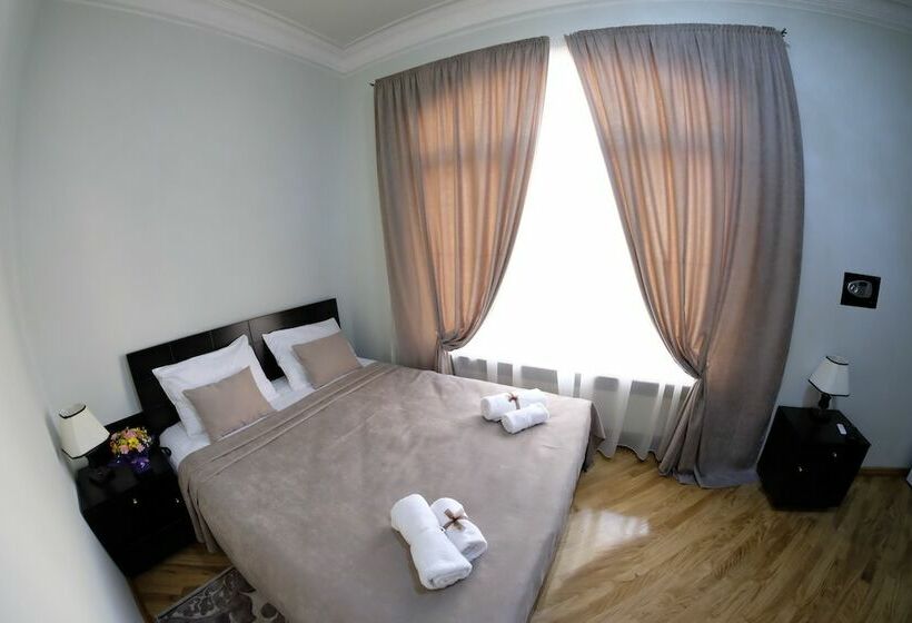 اتاق استاندارد, S&l Boutique