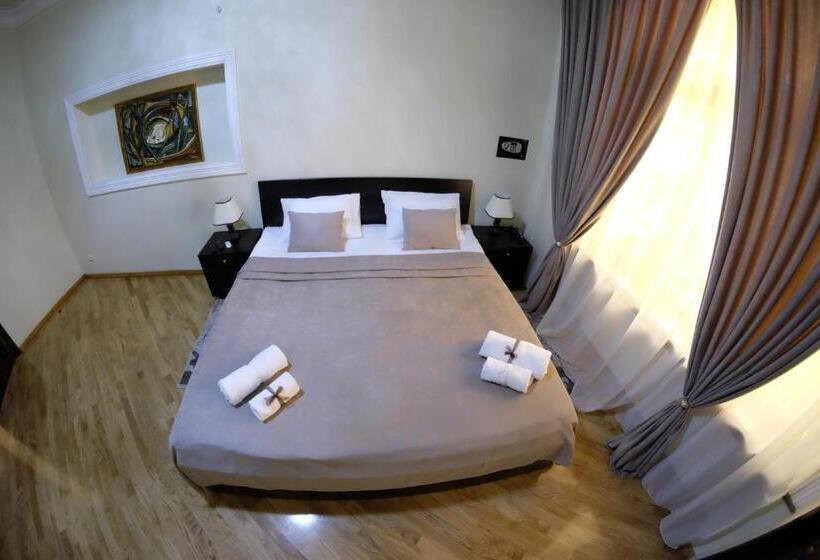 اتاق استاندارد با چشمانداز باغ, S&l Boutique