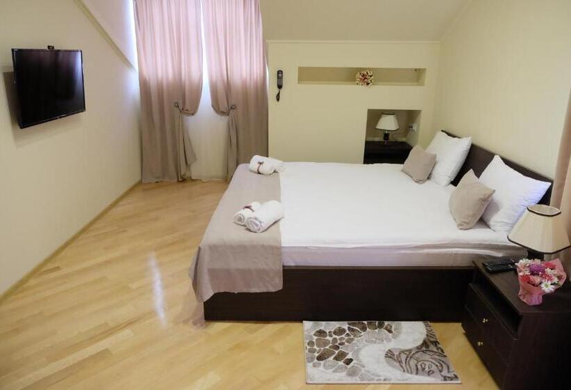 اتاق استاندارد با تراس, S&l Boutique