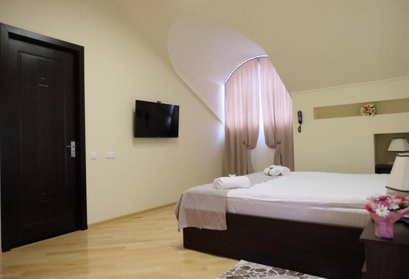 اتاق استاندارد با تراس, S&l Boutique