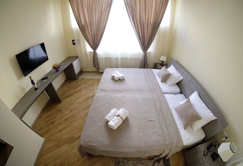 اتاق استاندارد, S&l Boutique