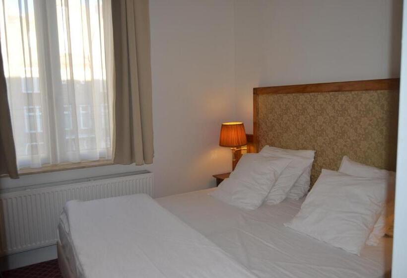 디럭스 룸, The Lord