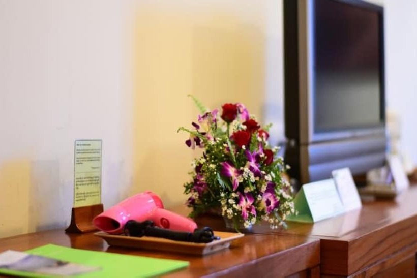 اتاق لوکس, The Thingaha Nay Pyi Taw