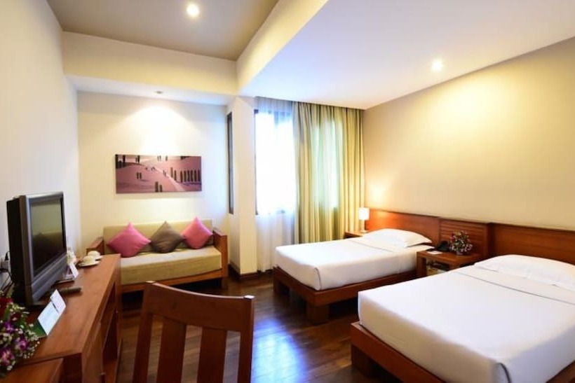 اتاق لوکس, The Thingaha Nay Pyi Taw