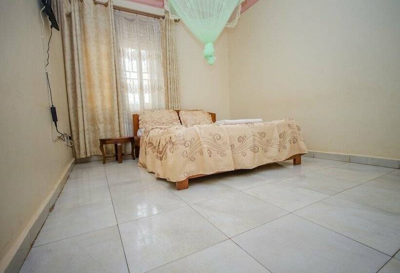 اتاق استاندارد یک نفره, Kings Hotel Kabale