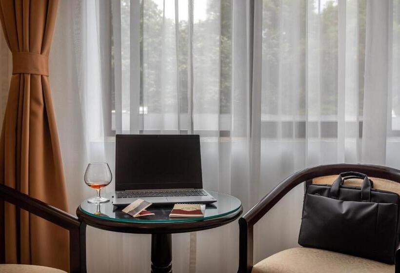 Номер Deluxe, Rediu Hotel & Restaurant