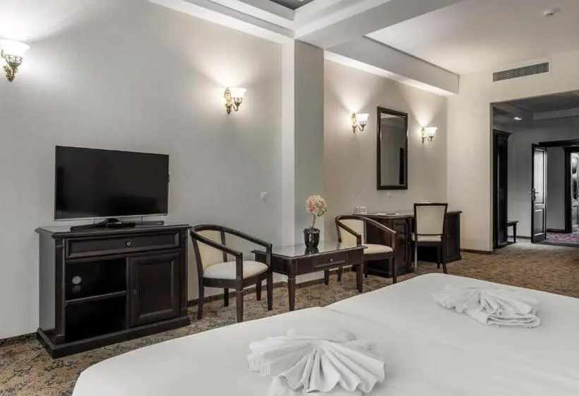 Sviitti, Rediu Hotel & Restaurant