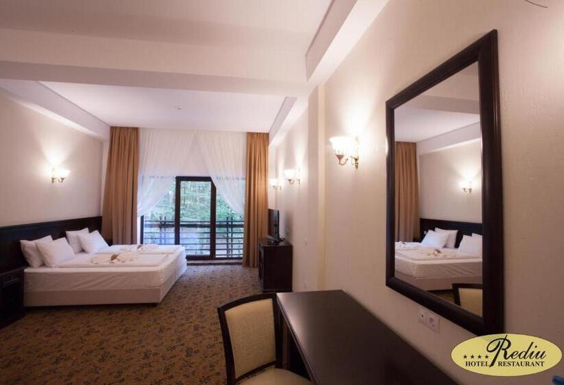 Люкс, Rediu Hotel & Restaurant