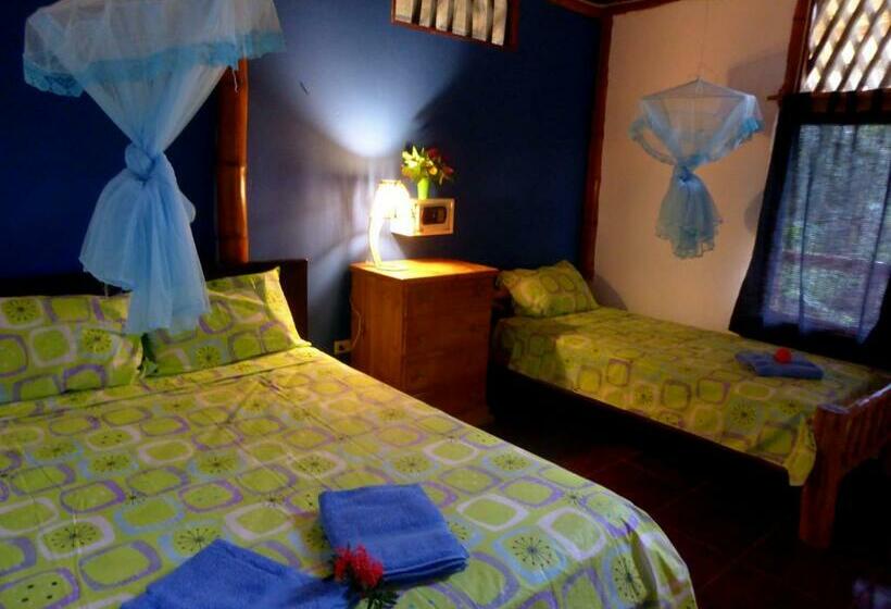 ویلای استاندارد با چشمانداز باغ, Montañita Cabañas