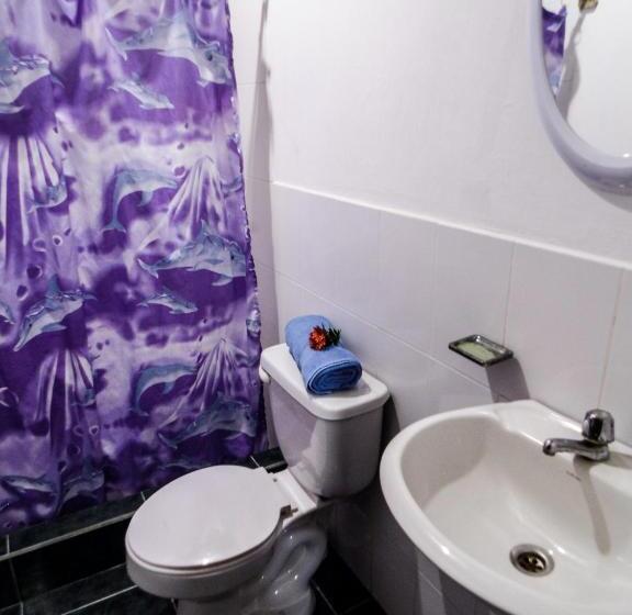 بنگله خانوادگی, Montañita Cabañas