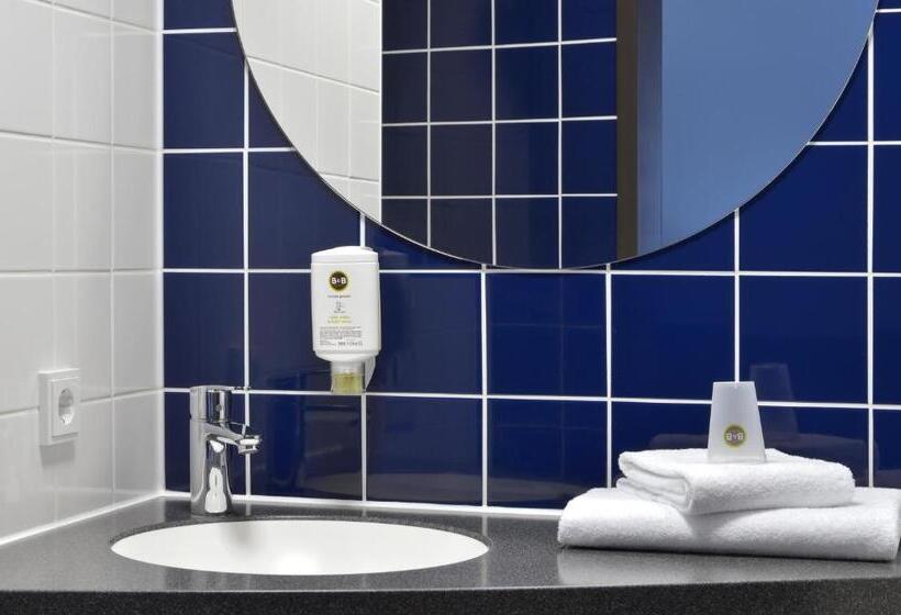 标准三人间, B&b Hotel Mainz Hbf