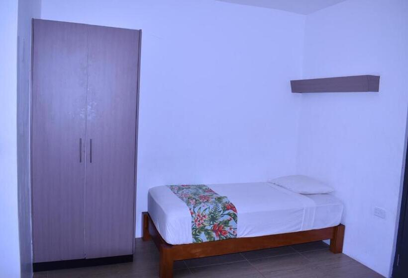 스탠다드 스튜디오, Island Accommodation Suva Premier Hospitality