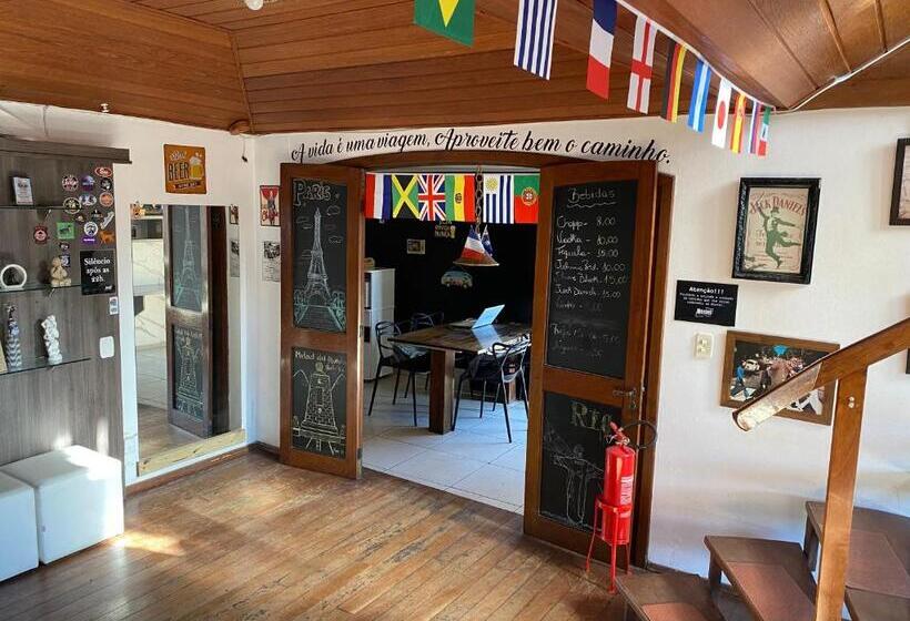 家庭房间共用浴室, Casa Do Rogério Hostel