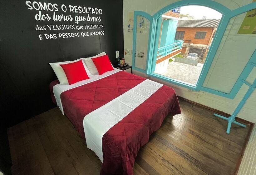 经济房, Casa Do Rogério Hostel