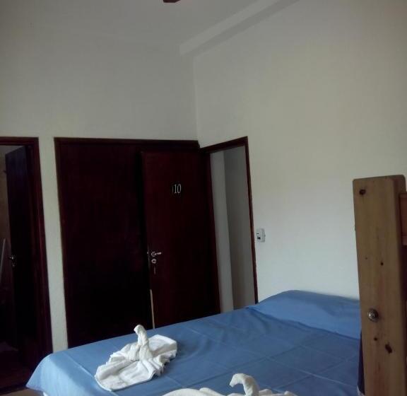 四人标准间, El Faro