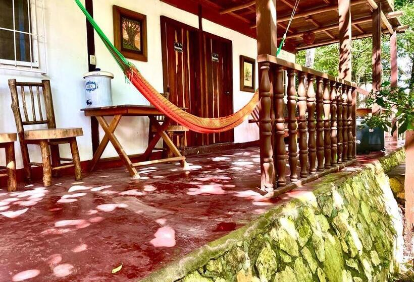 بانگلوی استاندارد, Mon Ami