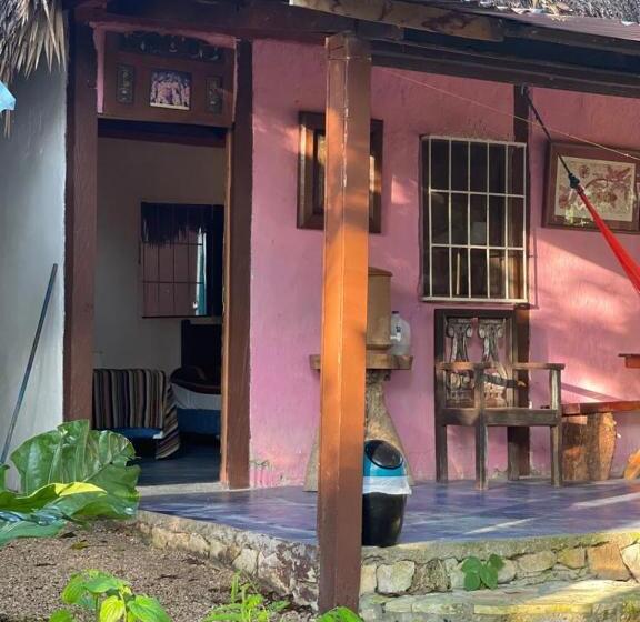 اتاق ساده سه نفره, Mon Ami