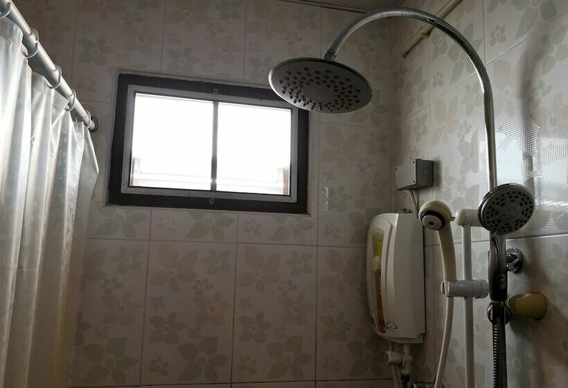 חדר סטנדרט, Phadaeng