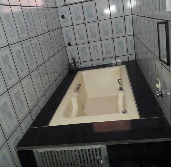 스위트, Plaza Hotel Marabá