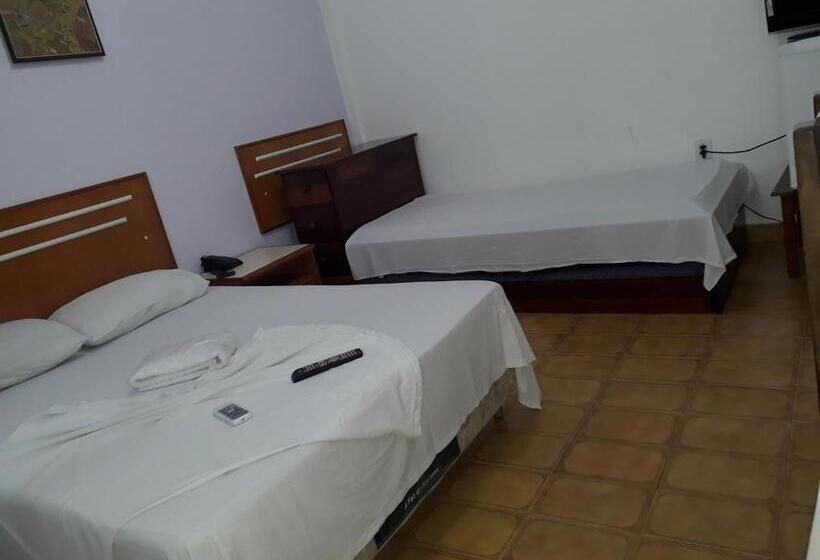 חדר דלוקס לשלושה, Plaza Hotel Marabá