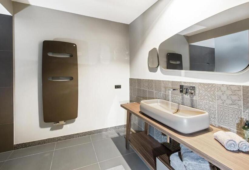 جناح ديلوكس مع إطلالات, Senses Violett Suites   Adults Only