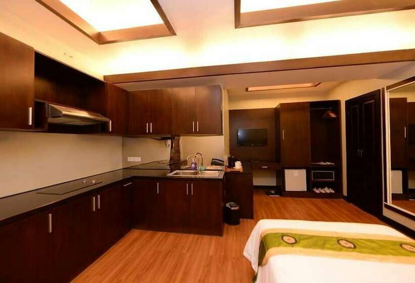 اتاق لوکس, Shwe Gone Daing