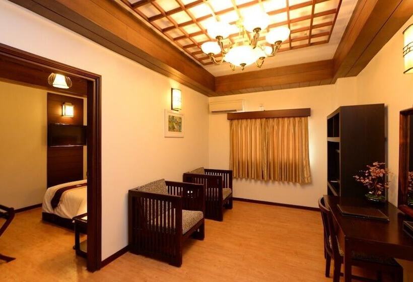 اتاق استاندارد, Shwe Gone Daing