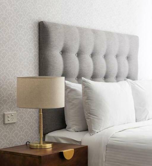 Quarto Estandar, Southern Cross