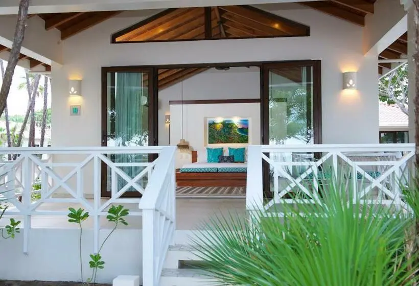 استودیوی استاندارد, Naïa Resort And Spa