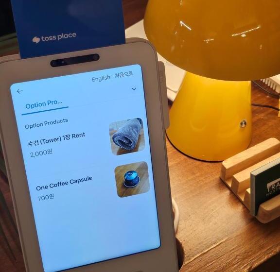 تختخواب در اتاق مشترک, Travel Light Hostel