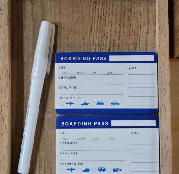 تختخواب در اتاق مشترک, Travel Light Hostel