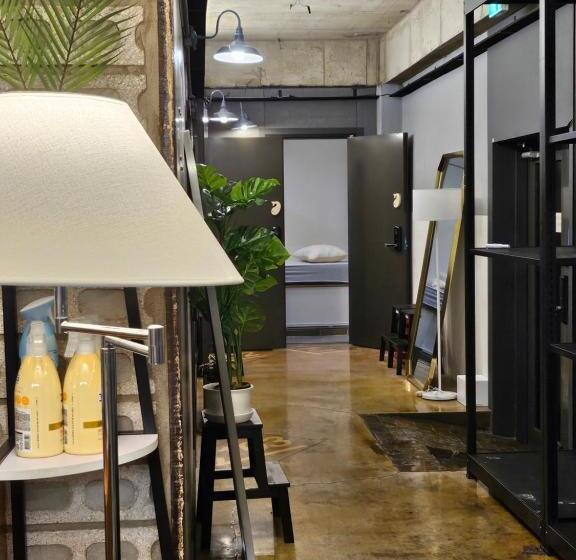 Bed in Shared Room with Shared Bathroom, Travel Light Hostel