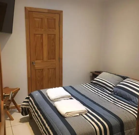スタンダードルーム, Hostal Balmaceda
