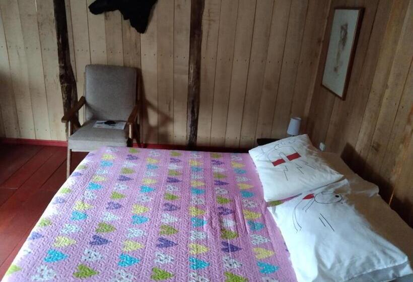 标准工作室带阳台, Tarragona Hostal